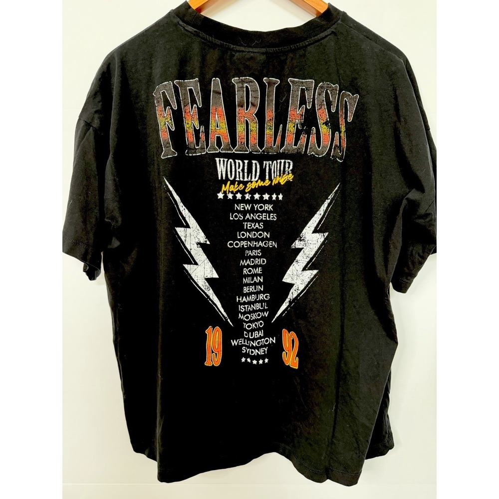 Fearless World Tour Graphic T-Shirt Women's Medium Black Eagle Band Tee - Picture 5 of 7